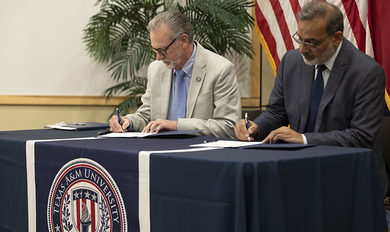 A&M–Central Texas Signs MOU Agreement with Iqra University in Pakistan
